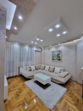 Bulevar Delux Apartman